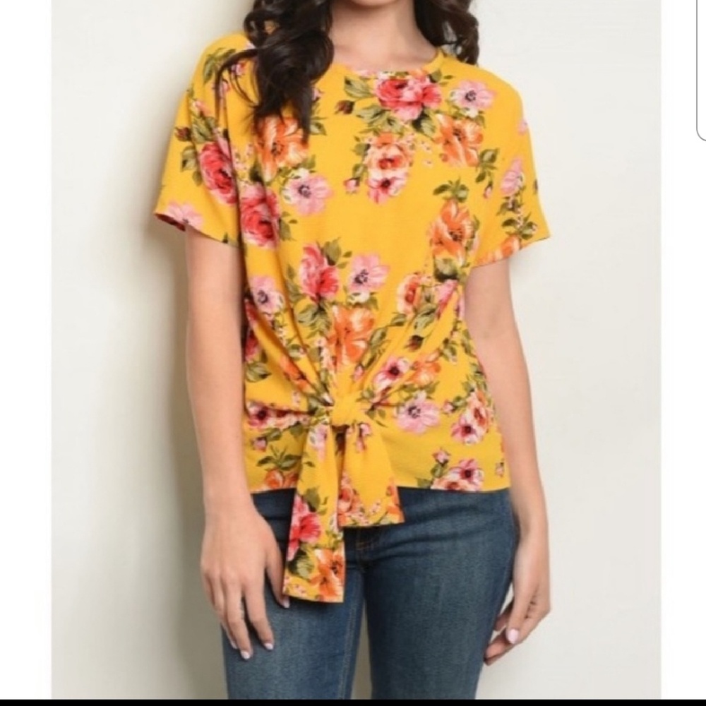 Textured Tie-Front Floral Top